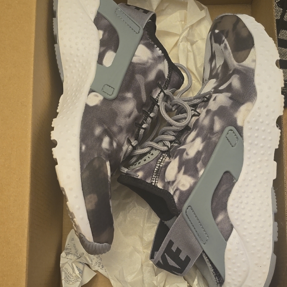 Nike Gray and White Sneakers